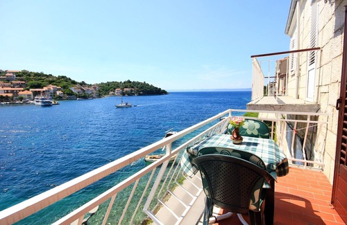 Racisce Apartment | Studio flat near beach Račišće, Korčula (AS-4341-b)