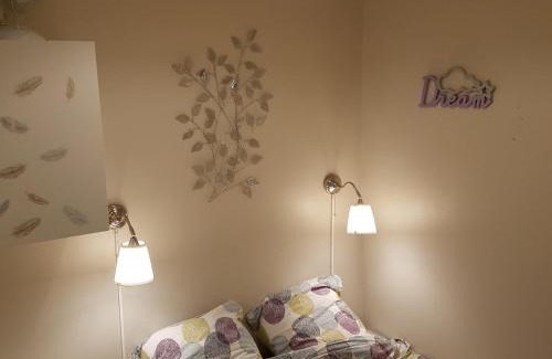 La Faviere Apartment | Studio idéal séjour en amoureux rez de jardin proche plage