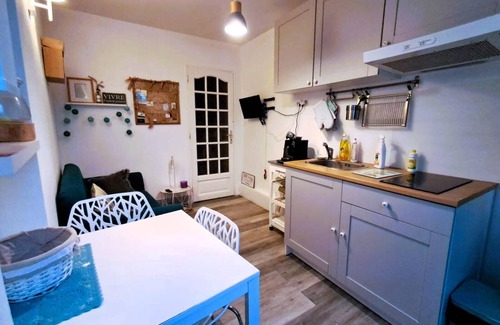 La Roche-Posay Apartment | Studio "Je me pose" - centre ville historique