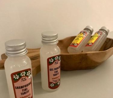 Teva I Uta Apartment | Studio Kumbaya