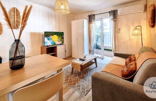 Sainte-Clotilde Centre Apartment | Studio – Le Canon - 20 m² - Sainte-Clotilde