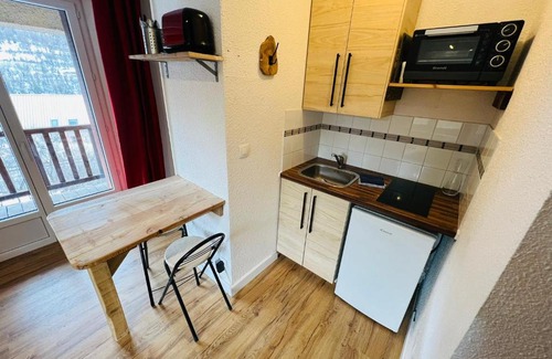 Forville Apartment | Studio Montagne - Plein Soleil et Terrasse