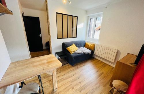 Forville Apartment | Studio Montagne - Plein Soleil et Terrasse