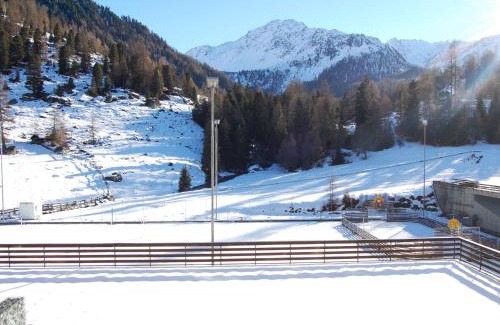 Noveli Apartment | Studio Rosablanche D13 by Interhome