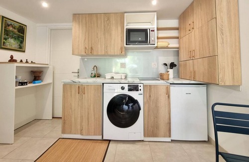 Saint-Leu-la-Foret Apartment | Studio Saint-Leu-la-Forêt, studio flat, 2 persons