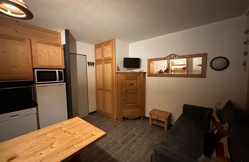 La Rosiere Apartment | Studio skis in winter, from mountain biking and hiking in summer