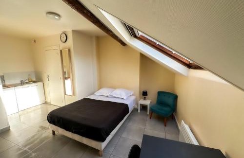 Meaux Apartment | Studio SN7 - Centre-Ville Meaux - Proche Disneyland