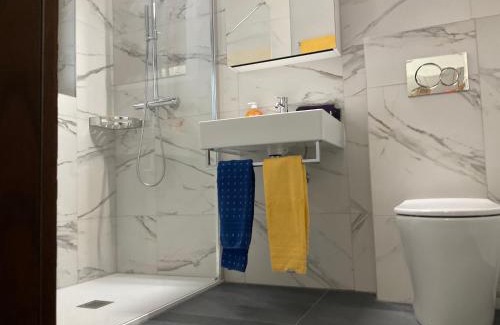 Vira Apartment | Studio Viramonte - charmantes Apartment mit Pool & Seeblick