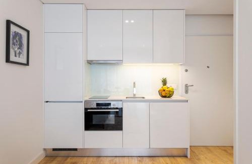 Campanha Apartment | Studio w/Terrace, Pool & Gym | Antas by Host Wise