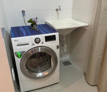 Jardim Palmeiras Apartment | Studio1 aconchegante com varanda e garagem exclusiva