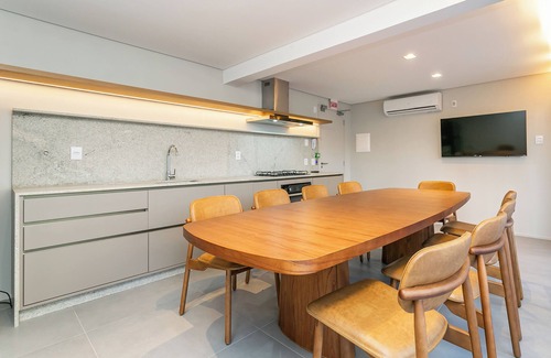 Centro Condo | Studios Rio Branco by Viva - Prédio moderno, aptos com cama king-size no centro de Floripa