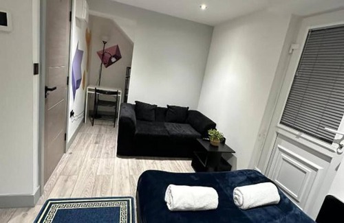 New Cross Apartment | Stunning 1-bed Apartment in Lewisham Se14