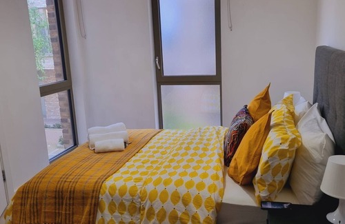 Boleyn Apartment | Stunning 2-Bed Apartment in London
