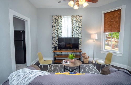 Five Points Apartment | Stunning 2br/1ba Historic Pad Few Steps Downtown