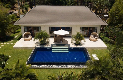 Kubu Villa | Stunning 2BR Villa! - W/Swimming Pool!