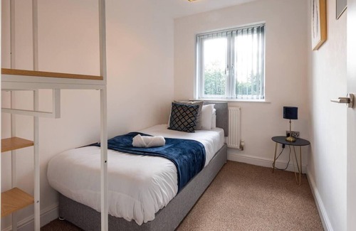 Derby House | Stunning 3-Bed House in Derby