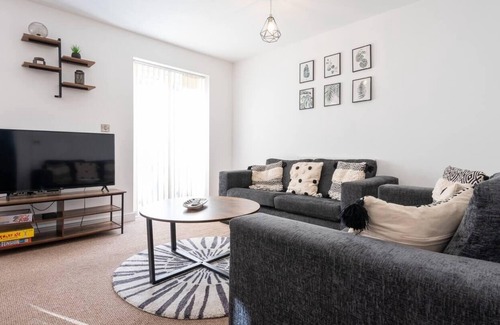 Derby House | Stunning 3-Bed House in Derby