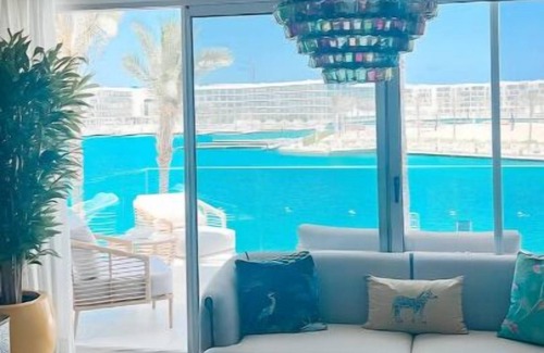 Al Alamayn Apartment | Stunning 3-BR Marina Marassi
