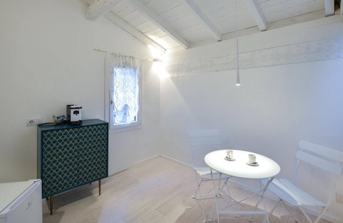 Pieve di Teco Apartment | Stunning apartment in Pieve di Teco with WiFi