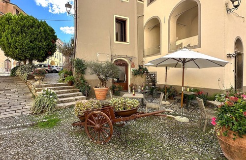 Pieve di Teco Apartment | Stunning apartment in Pieve di Teco with WiFi