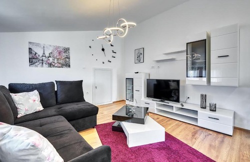 Pula Apartment | Stunning Apartment In Pula With Wifi