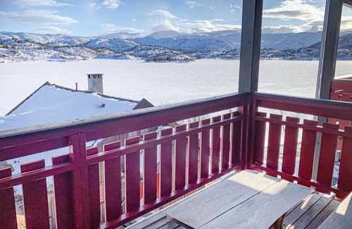 Vinje Apartment | Stunning apartment in Vågslid with WiFi