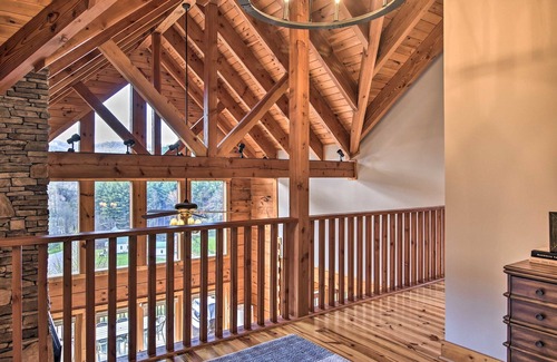 Boone Cabin | Stunning Cabin | Mtn Views | Fireplace | Game Room