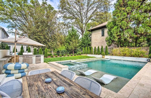 Wendover - Sedgewood House | Stunning Charlotte Home: Private Pool!