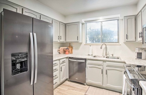 The Ridges Condo | Stunning Condo By Trails, Nat'l Monument!