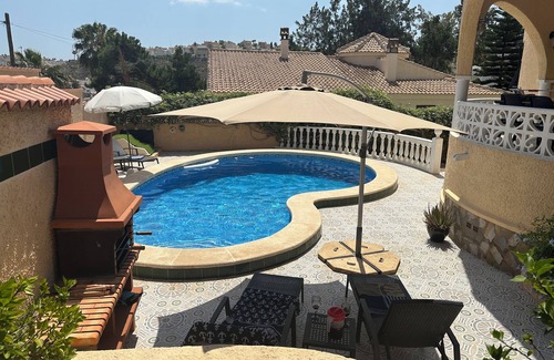 Rojales Villa | Stunning detached villa with lovely private pool, close to the golf course