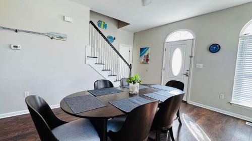 Murrells Inlet Apartment | Stunning duplex in Murrells Inlet A