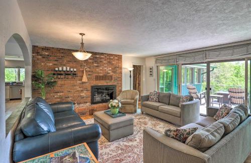 Skyland House | Stunning Fletcher Home Hot Tub and Fire Pit!