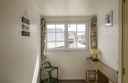 Saint-Pierre-en-Port House | Stunning private villa for 4 guests with TV