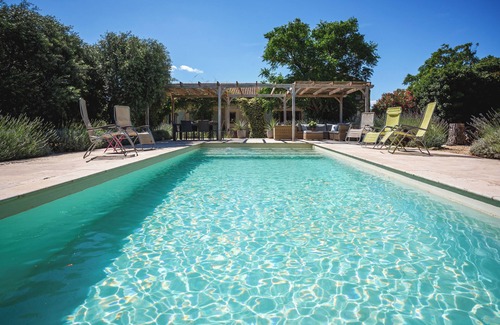 Neffies Apartment | Stunning Gite with Private Pool and Large Garden