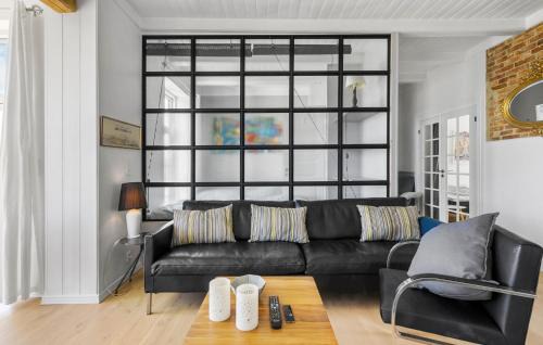 Sandkaas House | Stunning Home In Allinge With Wifi