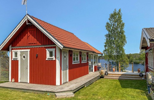 Sweden House | Stunning home in Boxholm