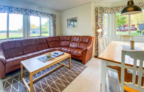 Byxelkrok House | Stunning Home In Byxelkrok With Wifi