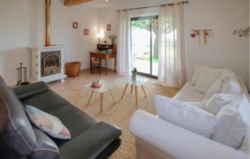 Montclus House | Stunning Home In St Montan