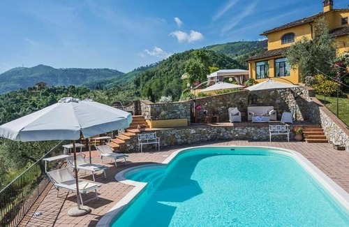 Casalguidi Villa | Stunning villa with swimming pool and changing room, surrounded by a park with olive trees, loca...