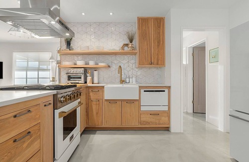 Twentynine Palms House | Stunning Kitchen + Mountain Views + Clean Water + EV
