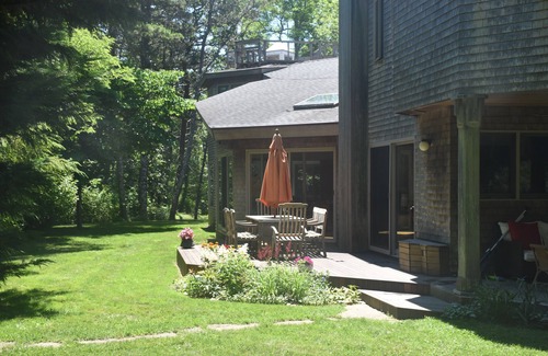 West Tisbury House | Stunning, light-filled architect's home on 5 wooded acres, near Long Point Beach