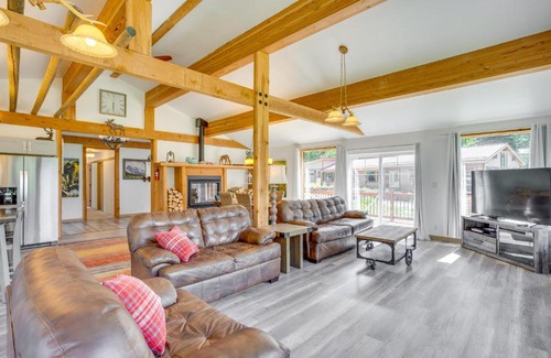 Ridgway House | Stunning Ouray Escape with Panoramic Mountain Views!