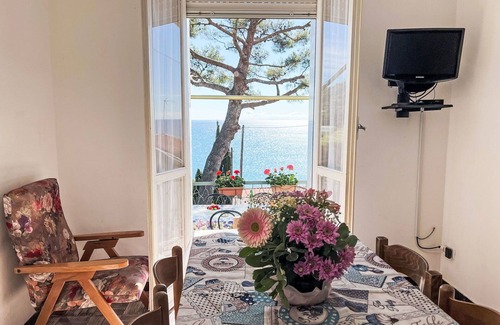 San Lorenzo al Mare House | Stunning private villa for 7 guests with TV and terrace