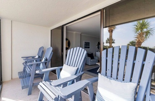 Wrightsville Beach Condo | Stunning pool and ocean views await you in this beautiful, convenient condo.
