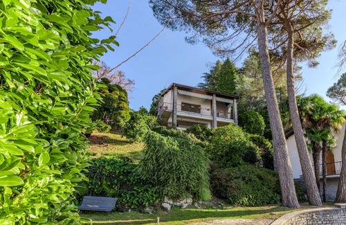 Cerro House | Stunning private villa for 7 people with WIFI, TV, terrace and pets allowed