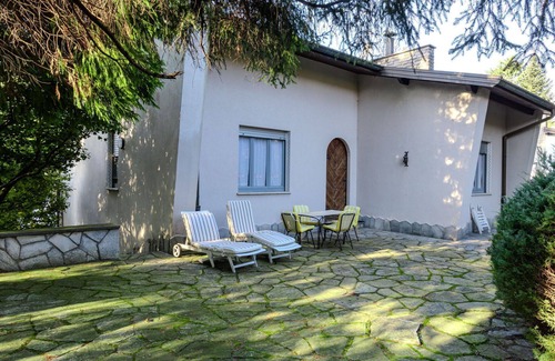 Cerro House | Stunning private villa for 7 people with WIFI, TV, terrace and pets allowed