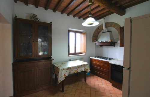 Torrita di Siena Villa | Stunning private villa for 15 guests with private pool, WIFI and TV, close to Montepulciano
