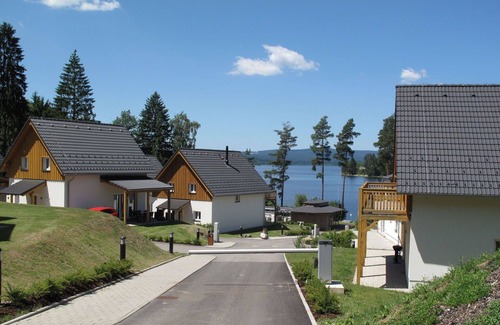 Frymburk House | Stunning private villa for 5 people with WIFI, TV, terrace and pets allowed