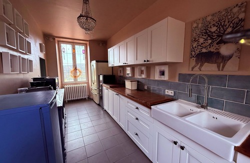 Saint-Sulpice-le-Gueretois House | Stunning private castle with heated pool sleeps 20
