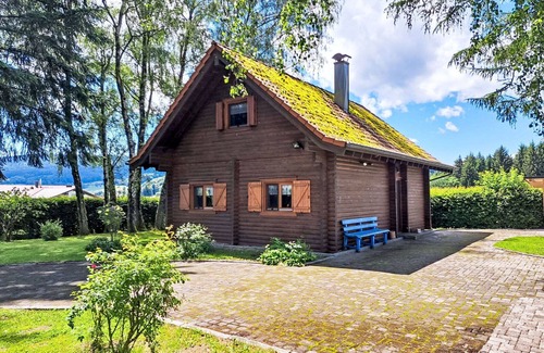 Ruhmannsfelden House | Stunning private villa for 6 guests with TV and terrace